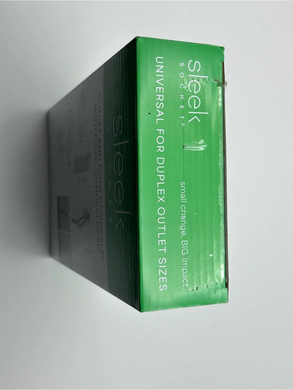 Sleek Socket Ultra-Thin Plug Concealer 8 ft 3 Outlet White Cord Concealer Kit